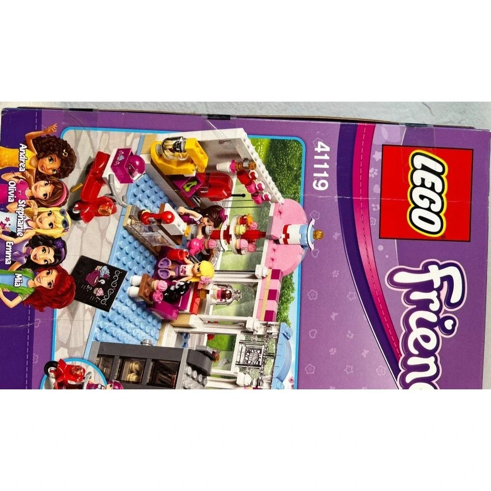 Lego description friends